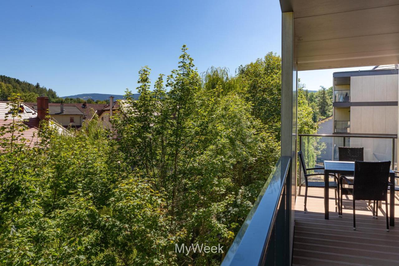 Ogrody Pieniawskie, Myweek Apartment *