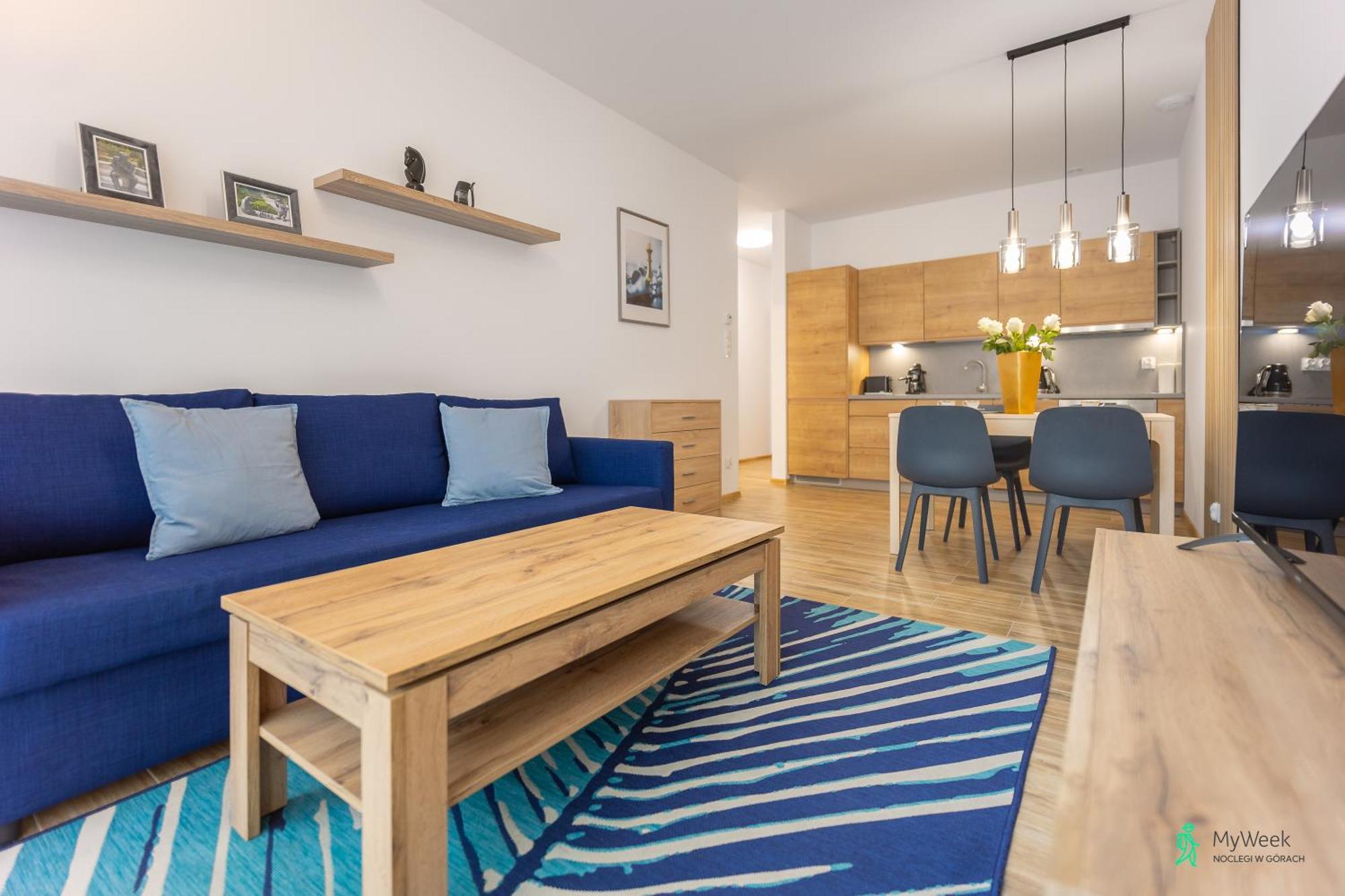 Apartment Ogrody Pieniawskie, Myweek *